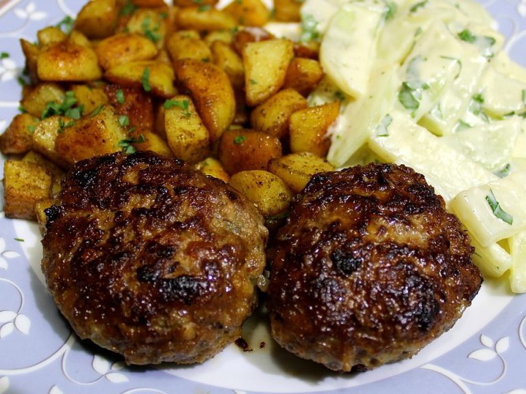 Bayerische Fleischpflanzerl - Rezepte1