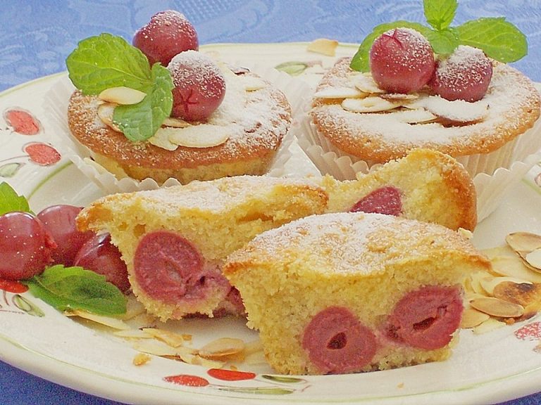 HINTERBERGER HAUSTORTE - Rezepte1