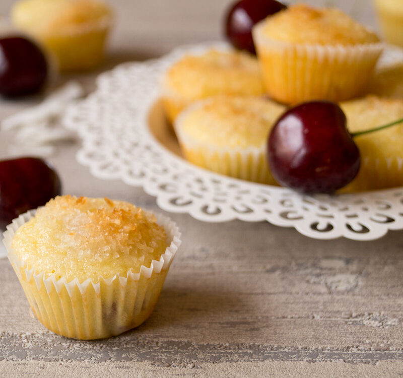 Ab zu Rias Gartenparty mit Kirsch-Kokos-Muffins