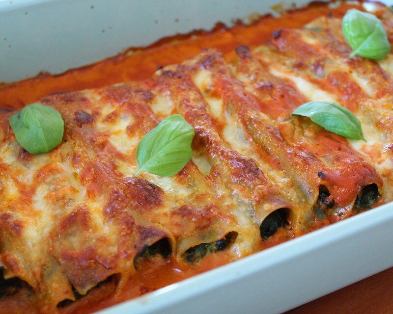 VEGETARISCH GEFÜLLTE CANNELLONI